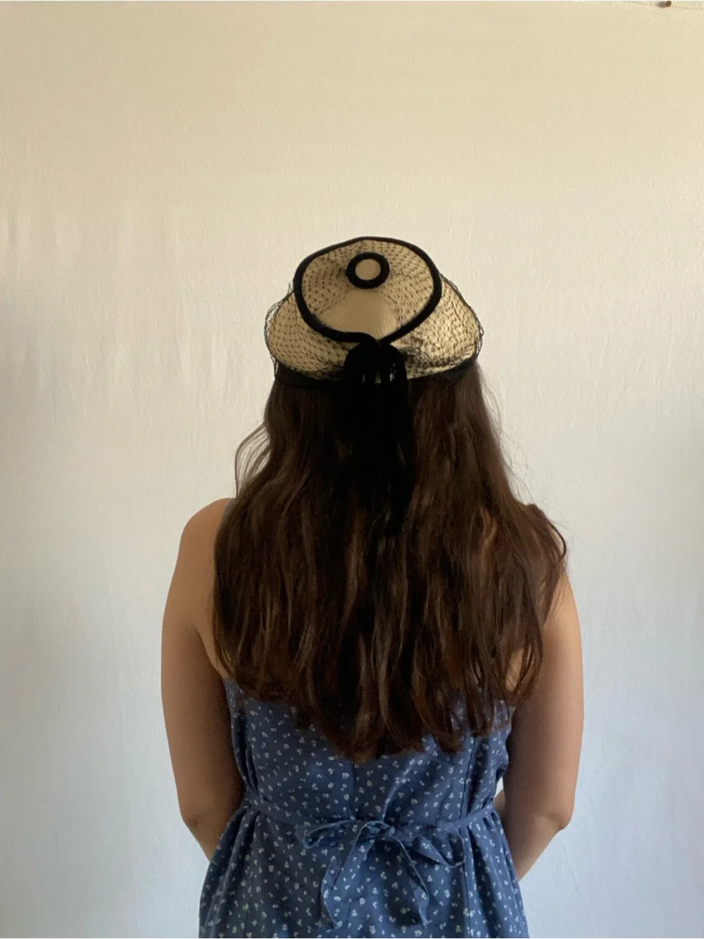 Vintage 1940s woven velvet net hat